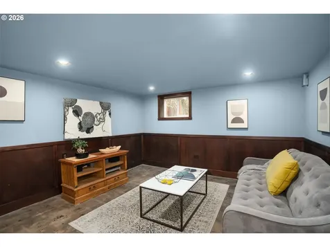 5015 NE Cleveland Avenue Portland OR 97211