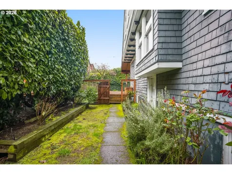 5015 NE Cleveland Avenue Portland OR 97211