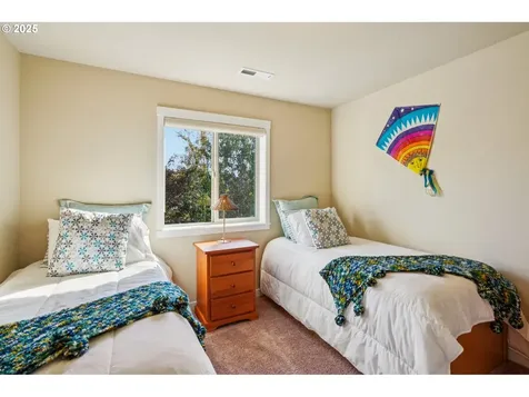 6617 NE 107th Street Vancouver WA 98686