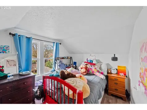 2650 Sheridan Avenue North Bend OR 97459