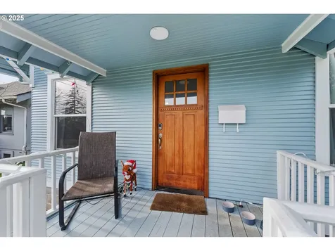 2650 Sheridan Avenue North Bend OR 97459