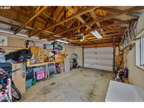 2650 Sheridan Avenue North Bend OR 97459
