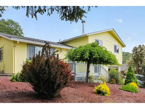 1783 NE Todd Street Roseburg OR 97470