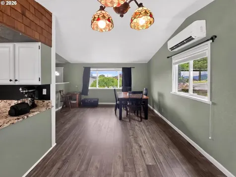 1783 NE Todd Street Roseburg OR 97470