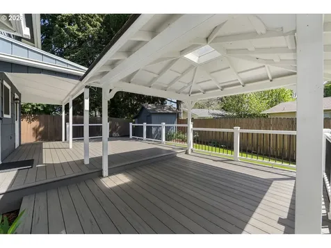 2160 SE Cedar Park Court Hillsboro OR 97123
