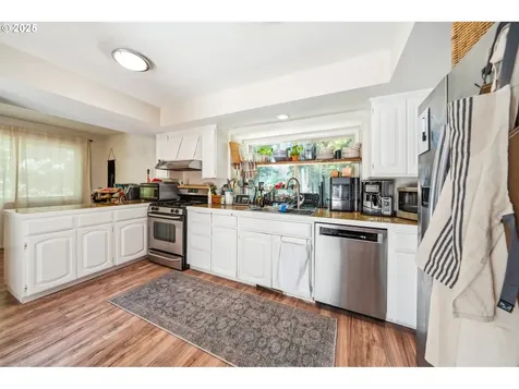 16523 NE Fargo Circle Portland OR 97230