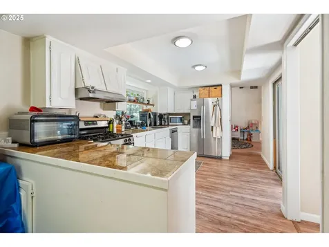 16523 NE Fargo Circle Portland OR 97230