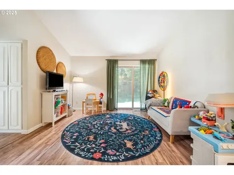 16523 NE Fargo Circle Portland OR 97230