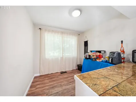 16523 NE Fargo Circle Portland OR 97230