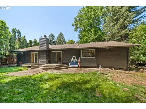16523 NE Fargo Circle Portland OR 97230