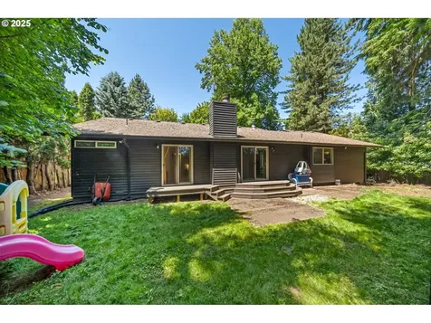 16523 NE Fargo Circle Portland OR 97230