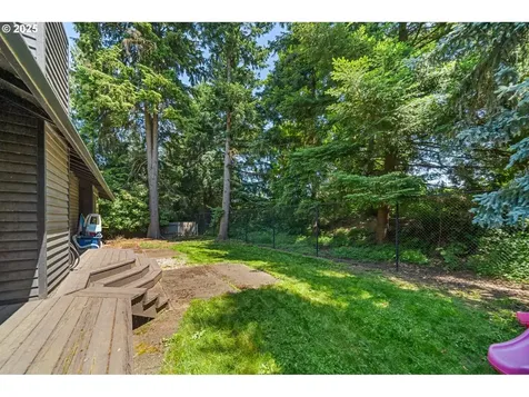 16523 NE Fargo Circle Portland OR 97230
