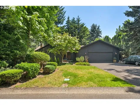 16523 NE Fargo Circle Portland OR 97230
