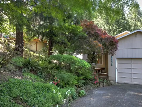9435 SW 53rd Avenue Portland OR 97219