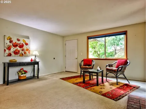 9435 SW 53rd Avenue Portland OR 97219