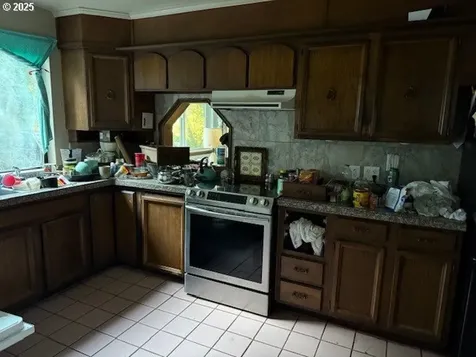 66818 Franson Road North Bend OR 97459
