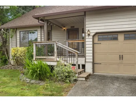 1705 SW 24th Drive Gresham OR 97080