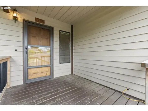 1705 SW 24th Drive Gresham OR 97080