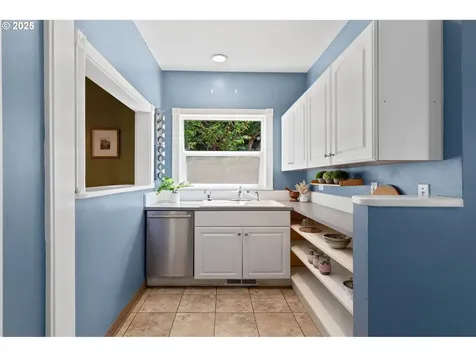 710 SE 26th Avenue Portland OR 97214