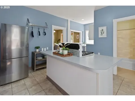 710 SE 26th Avenue Portland OR 97214
