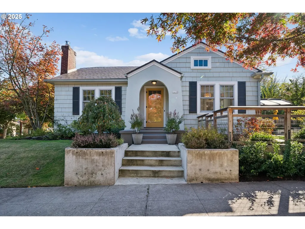 1630 SE Tolman Street Portland OR 97202