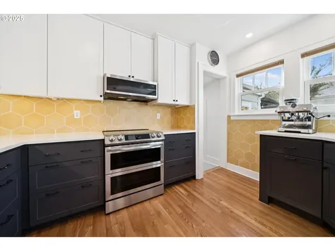 1630 SE Tolman Street Portland OR 97202