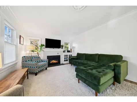 1630 SE Tolman Street Portland OR 97202