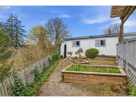 319 N 3rd Street Kalama WA 98625