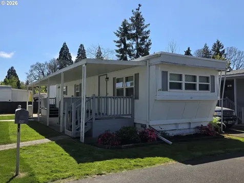 3203 SE Vineyard Road Milwaukie OR 97267