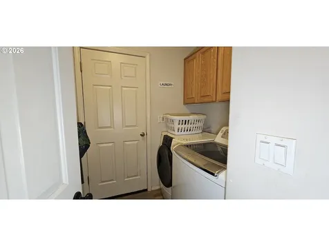 4986 Rebecca Street Salem OR 97305
