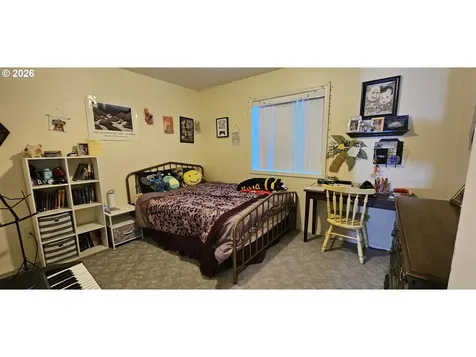 4986 Rebecca Street Salem OR 97305