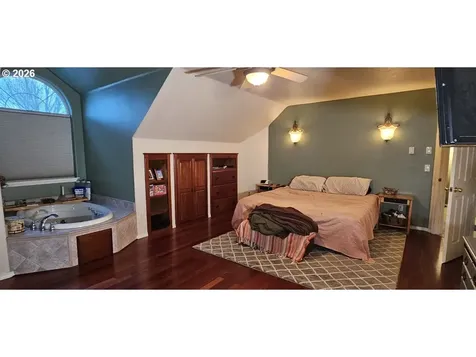 4986 Rebecca Street Salem OR 97305
