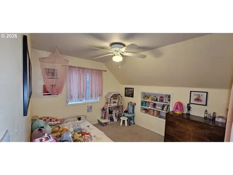 4986 Rebecca Street Salem OR 97305