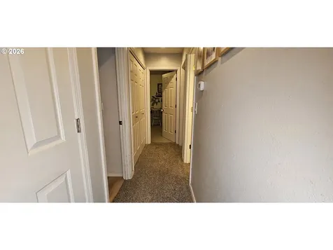 4986 Rebecca Street Salem OR 97305