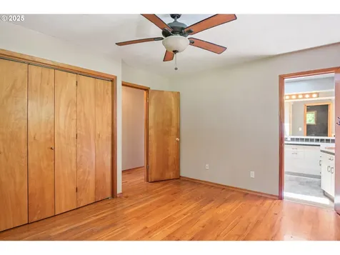 112 Paine Road Castle Rock WA 98611