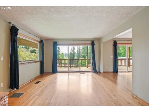 112 Paine Road Castle Rock WA 98611