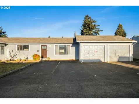 251 SE 3rd Avenue Canby OR 97013