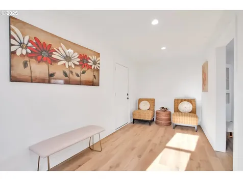 6521 SE 64th Avenue Portland OR 97206