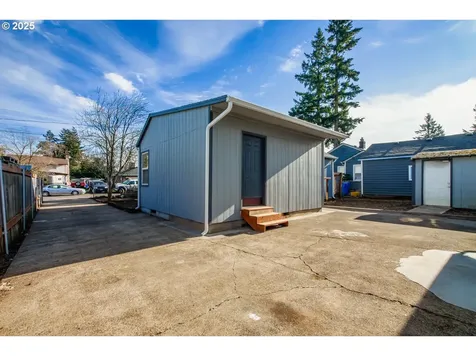 6521 SE 64th Avenue Portland OR 97206