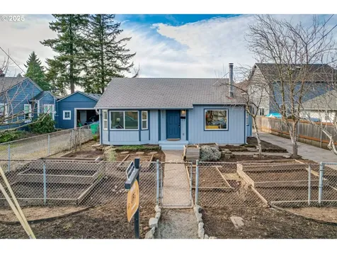 6521 SE 64th Avenue Portland OR 97206