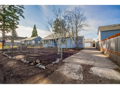 6521 SE 64th Avenue Portland OR 97206