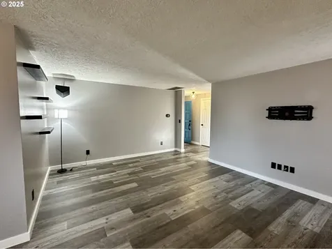 2345 Century Lane West Linn OR 97068