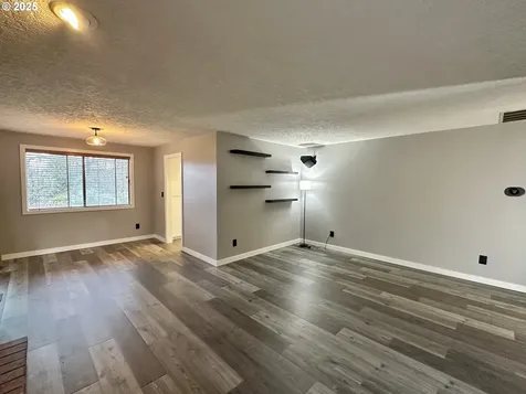 2345 Century Lane West Linn OR 97068