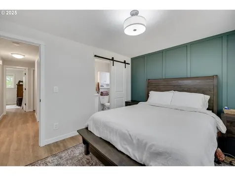 8345 SW Mapleleaf Street Portland OR 97223