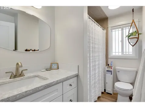8345 SW Mapleleaf Street Portland OR 97223