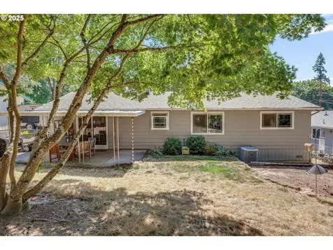 8345 SW Mapleleaf Street Portland OR 97223