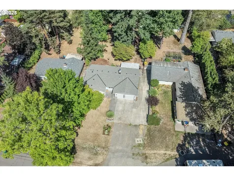 8345 SW Mapleleaf Street Portland OR 97223