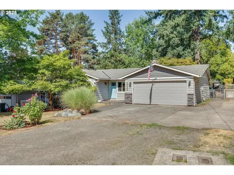 8345 SW Mapleleaf Street Portland OR 97223