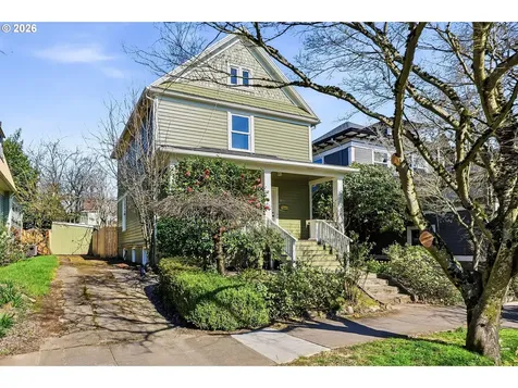 3923 SE Main Street Portland OR 97214