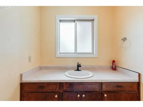 228 NW Denton Avenue Dallas OR 97338